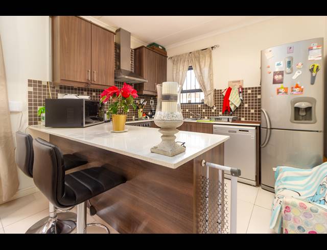 4 BEDROOM HOUSE SOLD IN PARKLANDS